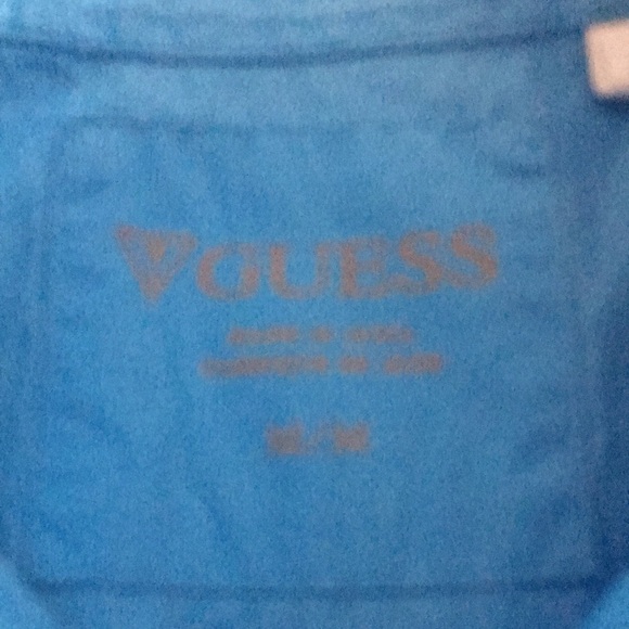 Guess Jeans blue button down short sleeve shirt. Size Medium - Picture 5 of 7